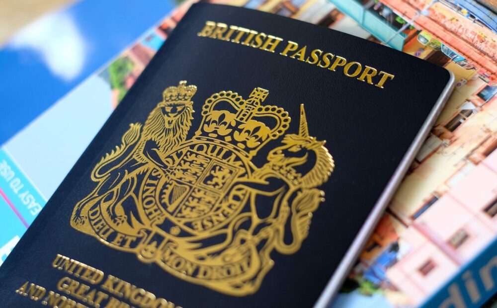 购买真实的英国护照
