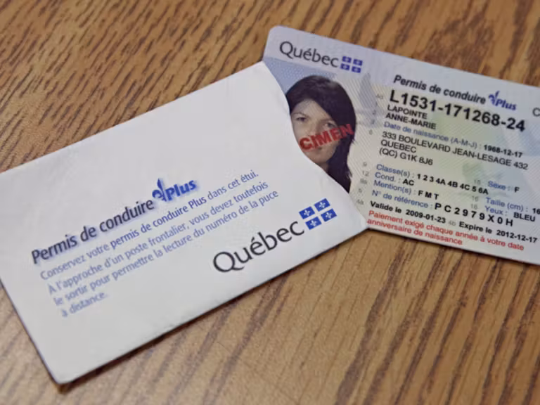 Genuine government-registered driver’s license – buy, renew, replace, or exchange foreign license – REAL ID and enhanced license options – suspended license reinstatement – authentic, legal, and verifiable Class B licenses for USA, Canada, and Europe – secure 5-day delivery from Genuinedrivinglicense.com